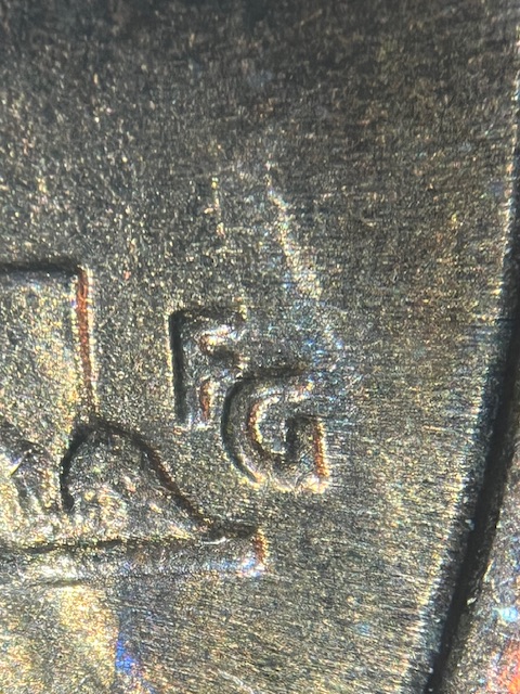 Lincoln-Memorial-Cent-1993--Hit-Before-Or-After-Minting-Process?